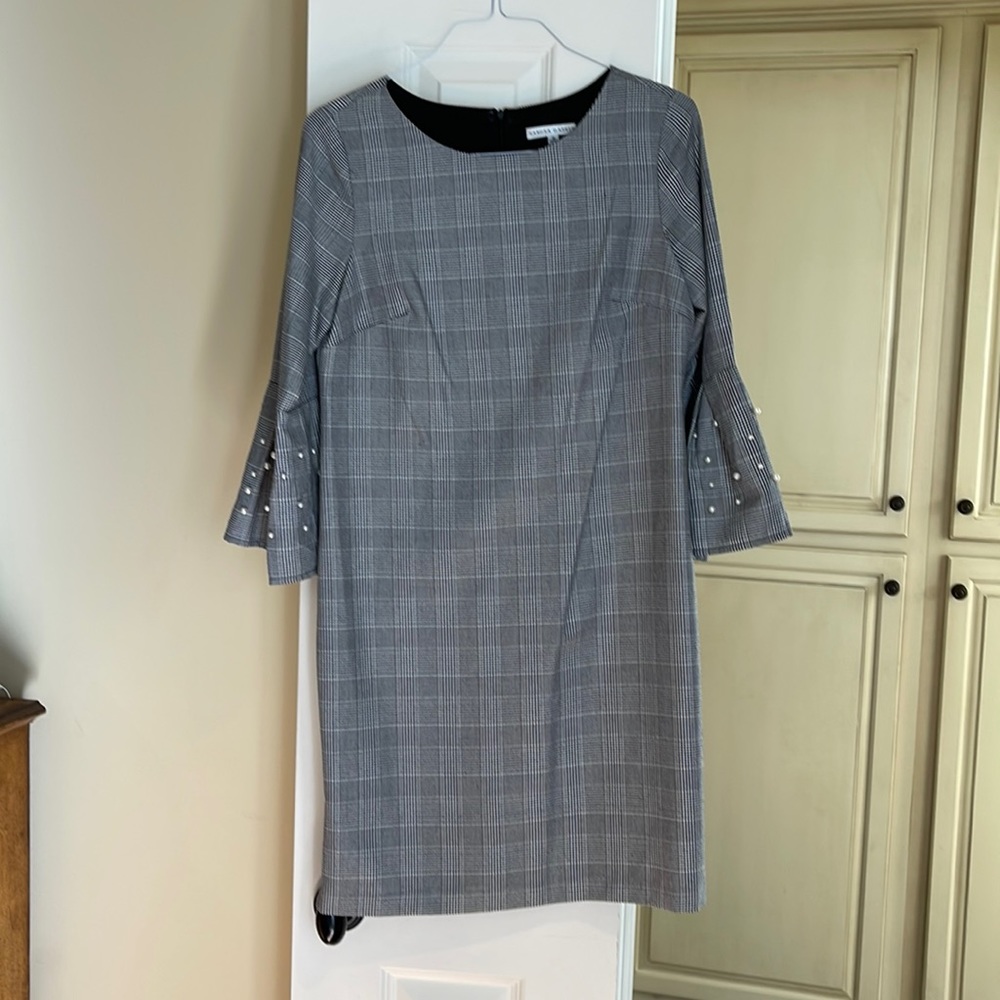Houndstooth size 10 Sandra Darren dress